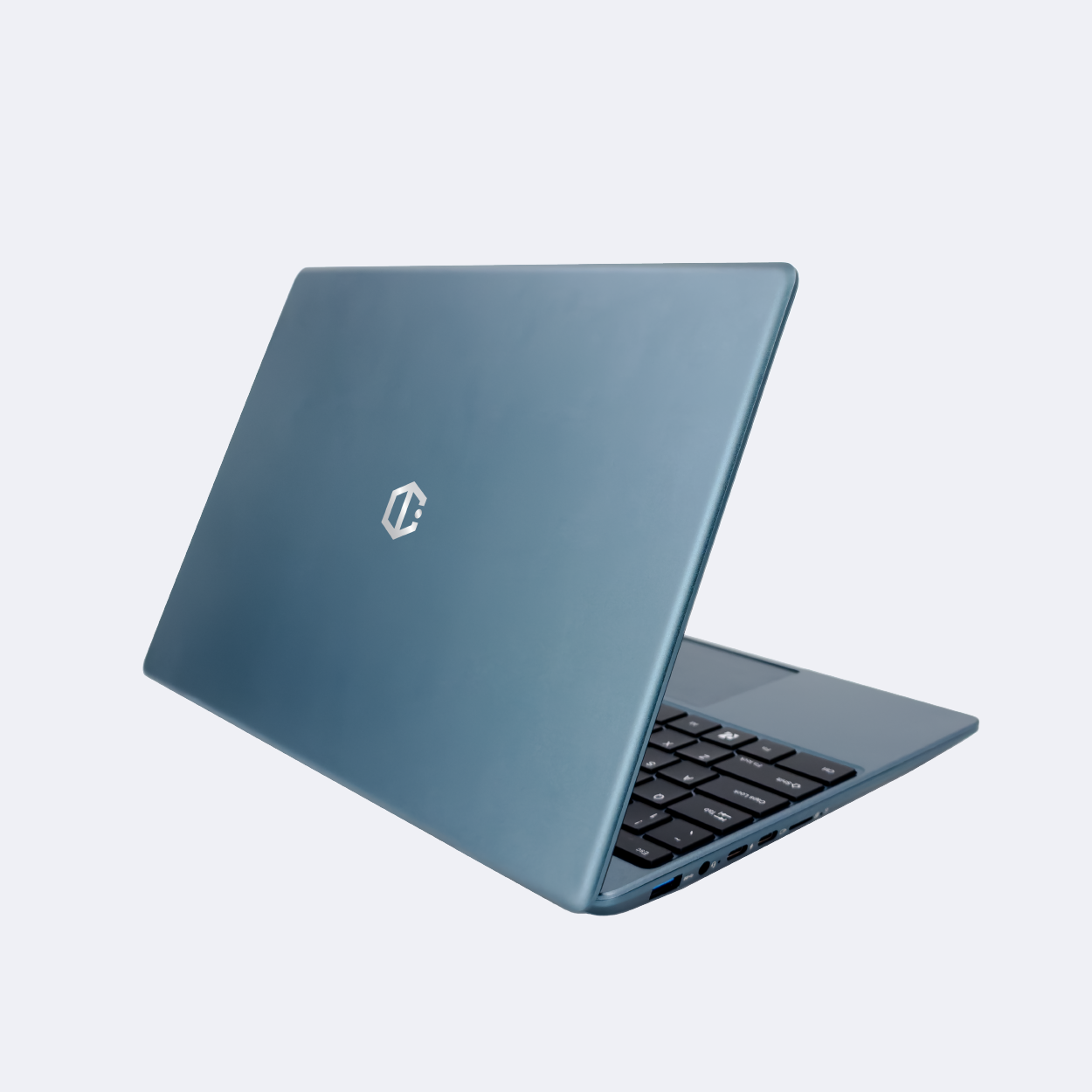 DC-ROMA Laptop II with 8-core RISC-V CPU